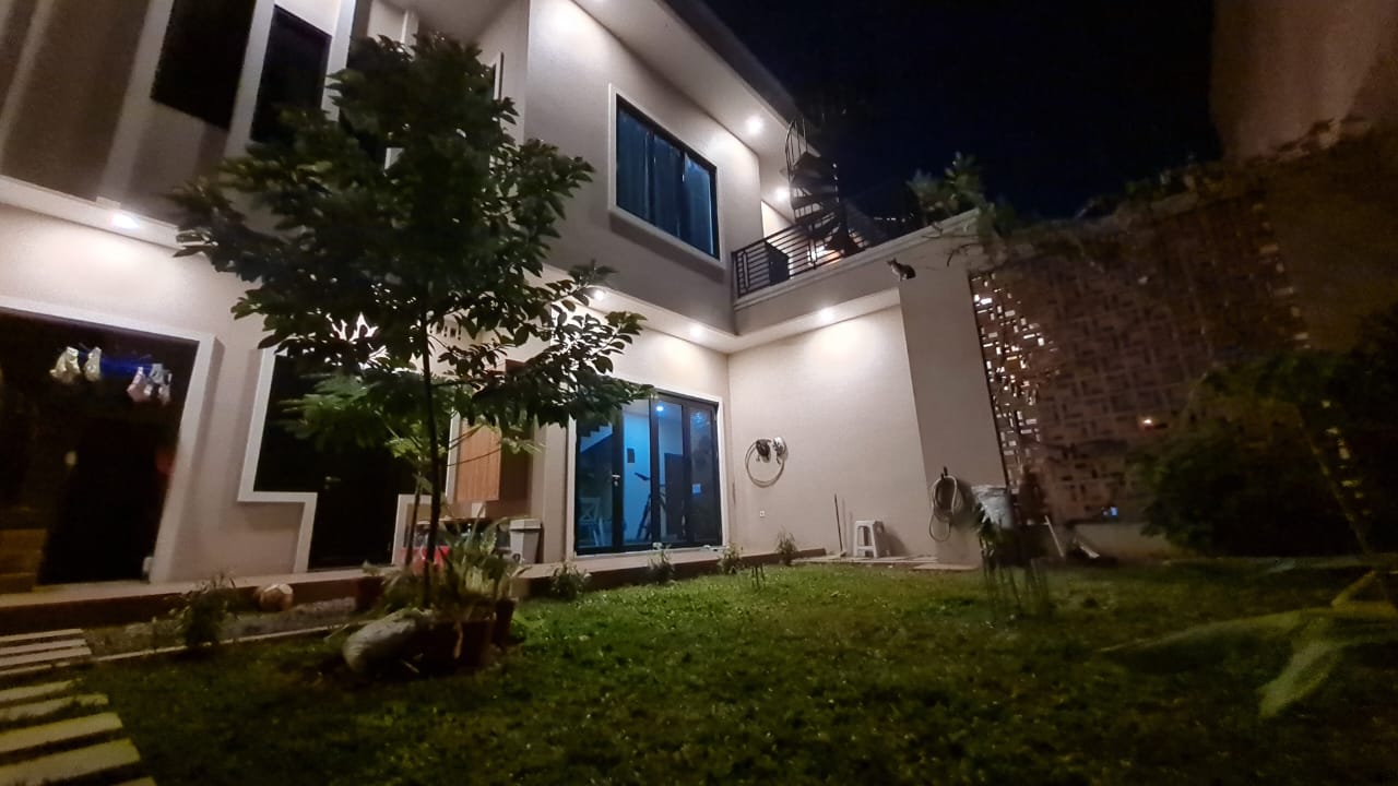 Di Jual Rumah Serenade Lagoon Grand Wisata